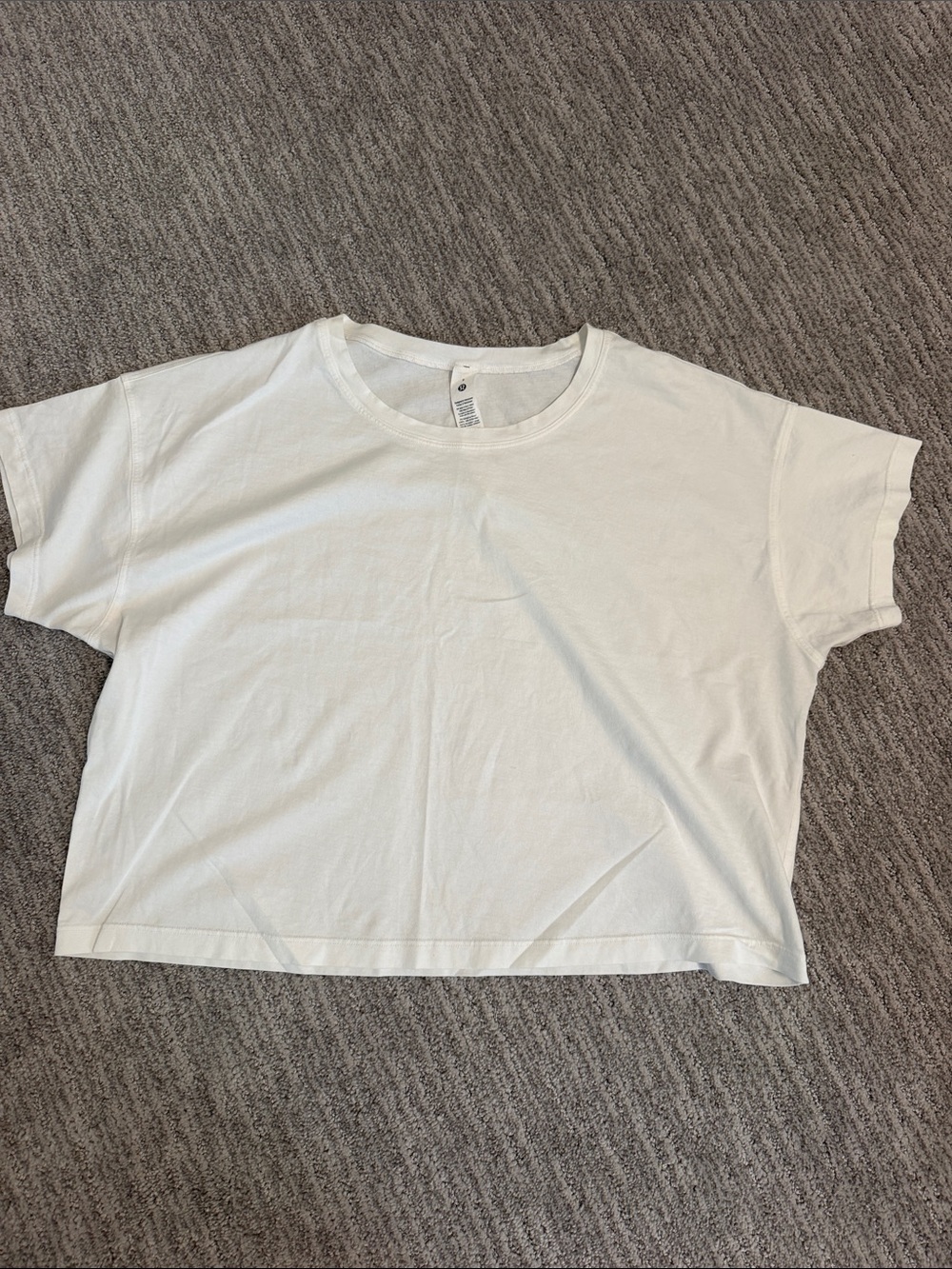lululemon cropped top